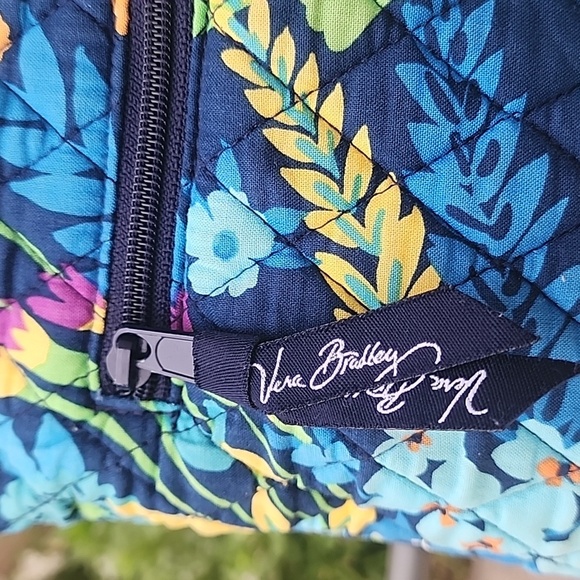 Retired Vera Bradley Midnight Blue Hipster - Picture 4 of 15